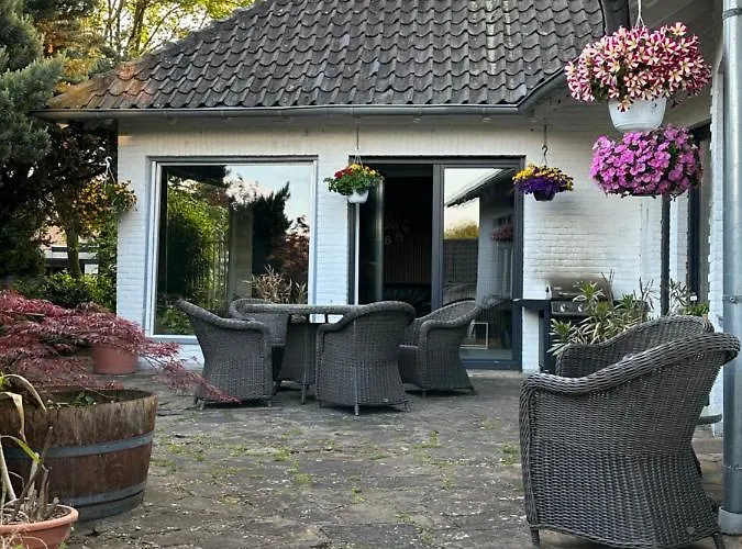 Vakantiehuis Entspannung Am Niederrhein - Grosses Helles Haus Mit Kamin Emmerich