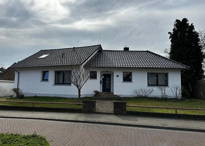 Vakantiehuis Entspannung Am Niederrhein - Grosses Helles Haus Mit Kamin Emmerich